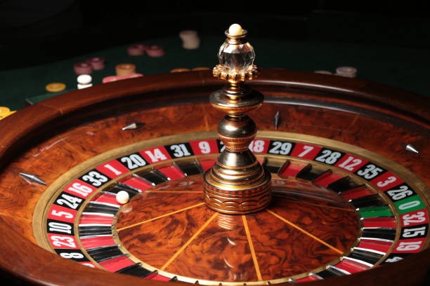 Spin controls and bet selection interface